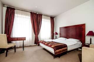 Отель Hotel Navalis Клайпеда Двухместный номер бизнес-класса с 1 кроватью или 2 отдельными кроватями-2